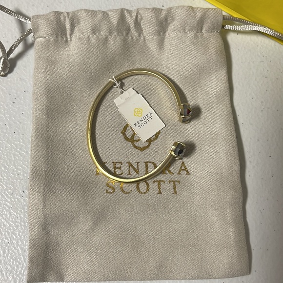Kendra Scott Jewelry | Kendra Scott Cuff Bracelet.  Gold    Edie Style    New - Picture 4 of 7